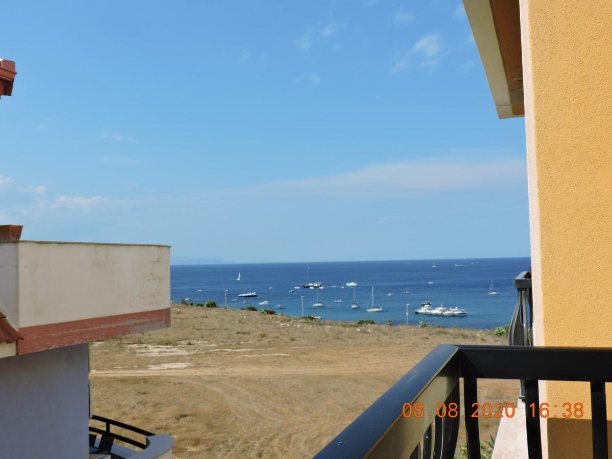 B&B Aquila Reale Portopalo Di Capo Passero Exterior foto